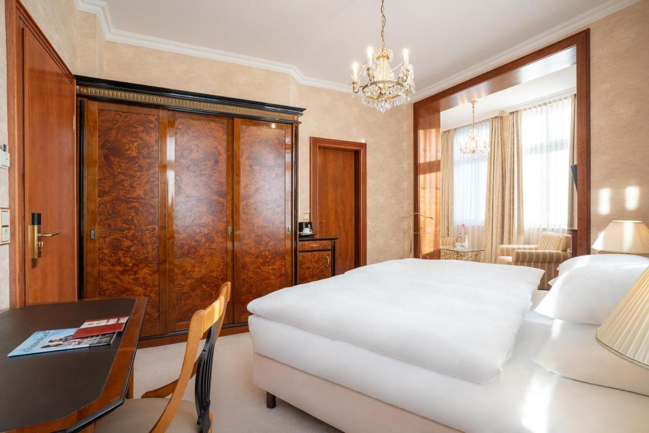 SEETELHOTEL Ahlbecker Hof Heringsdorf  Exteriör bild A room at the Hotel Savoy