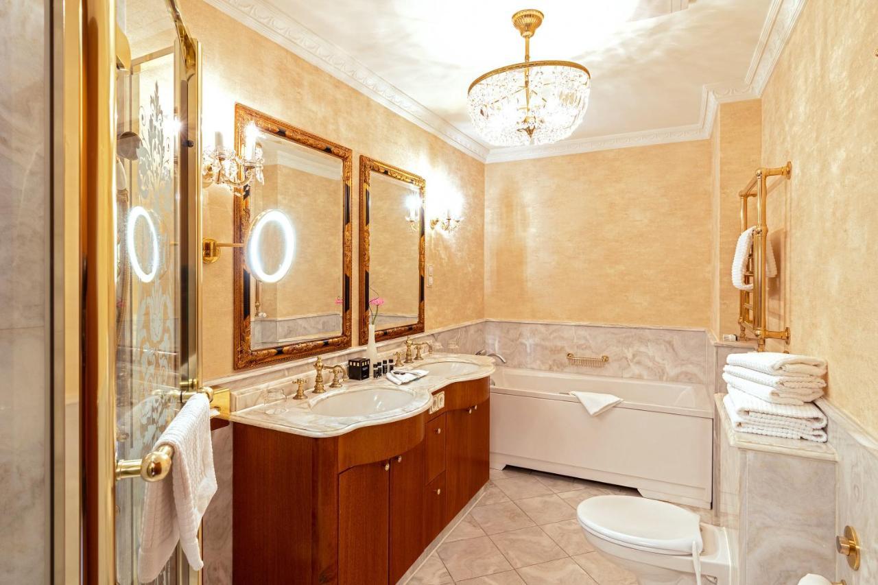 SEETELHOTEL Ahlbecker Hof Heringsdorf  Exteriör bild Bathroom