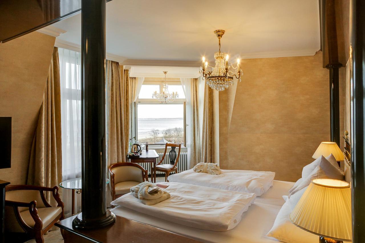 SEETELHOTEL Ahlbecker Hof Heringsdorf  Exteriör bild A room at the hotel