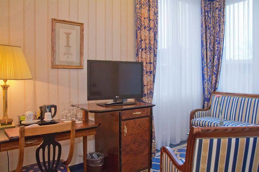 SEETELHOTEL Ahlbecker Hof Heringsdorf  Exteriör bild A room at the hotel